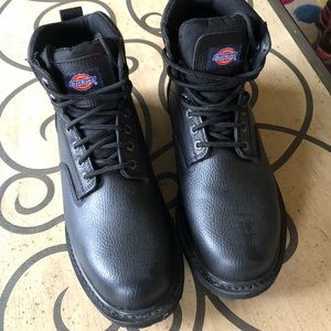 Men’s Dickies Prowler steel toed work boots
